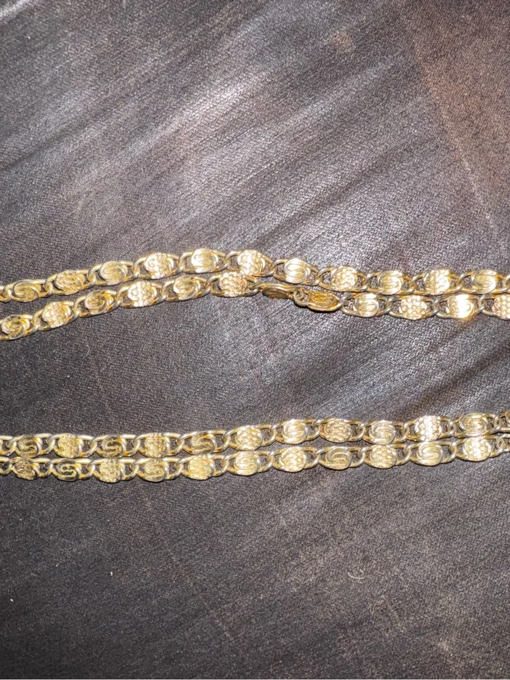 Vintage Avon Greek Key Flat Link Chain Necklace - Gold